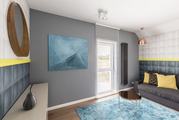 Venetian blinds fitted in a Dundee living room