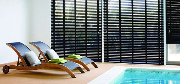 Image of wooden venetian blinds